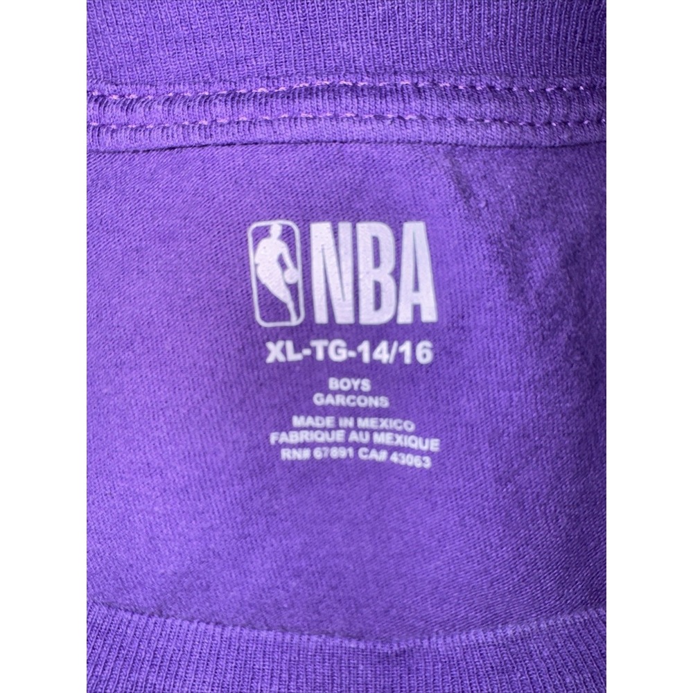NBA Shirt Youth Size XL Purple Short Sleeve Sacramento Kings T Shirt - Picture 4 of 4